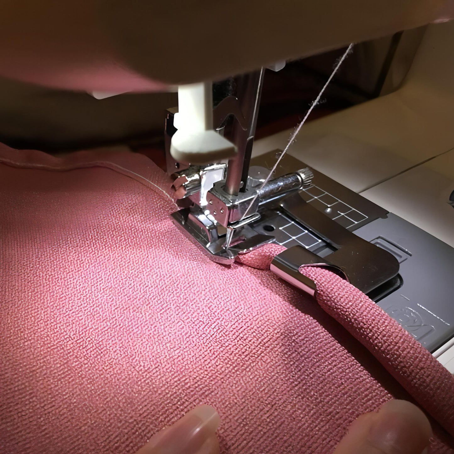 Rolled Hem Foot (wide) - 1 inch / 25mm
