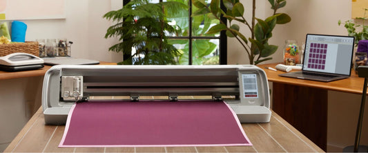 SINGER Momento 24 inch craft cutting machine * new for 2025 now in stock * Cuts Fabric, Vinyl, Card and more
